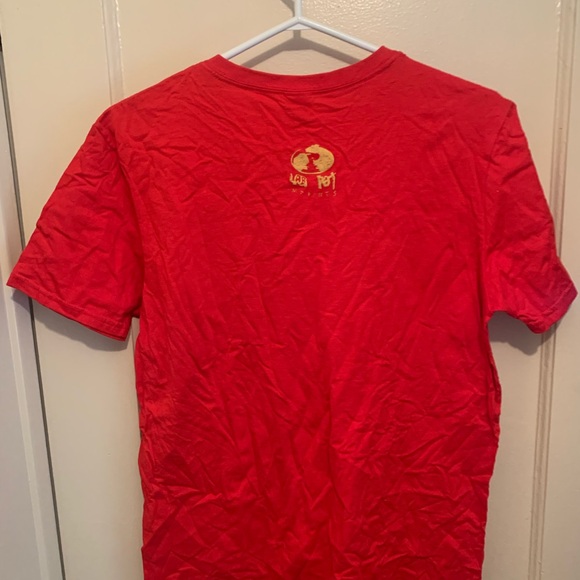 Limited Edition Silkscreened Red Graphic Tee with Gold Design 100% Cotton SZ M - Picture 4 of 5